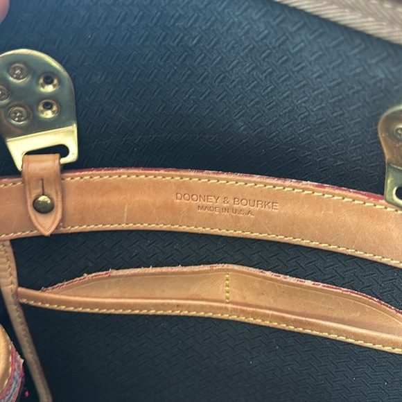 🦆Dooney & Bourke Classic Leather & Canvas Crossbody Satchel - Picture 12 of 12